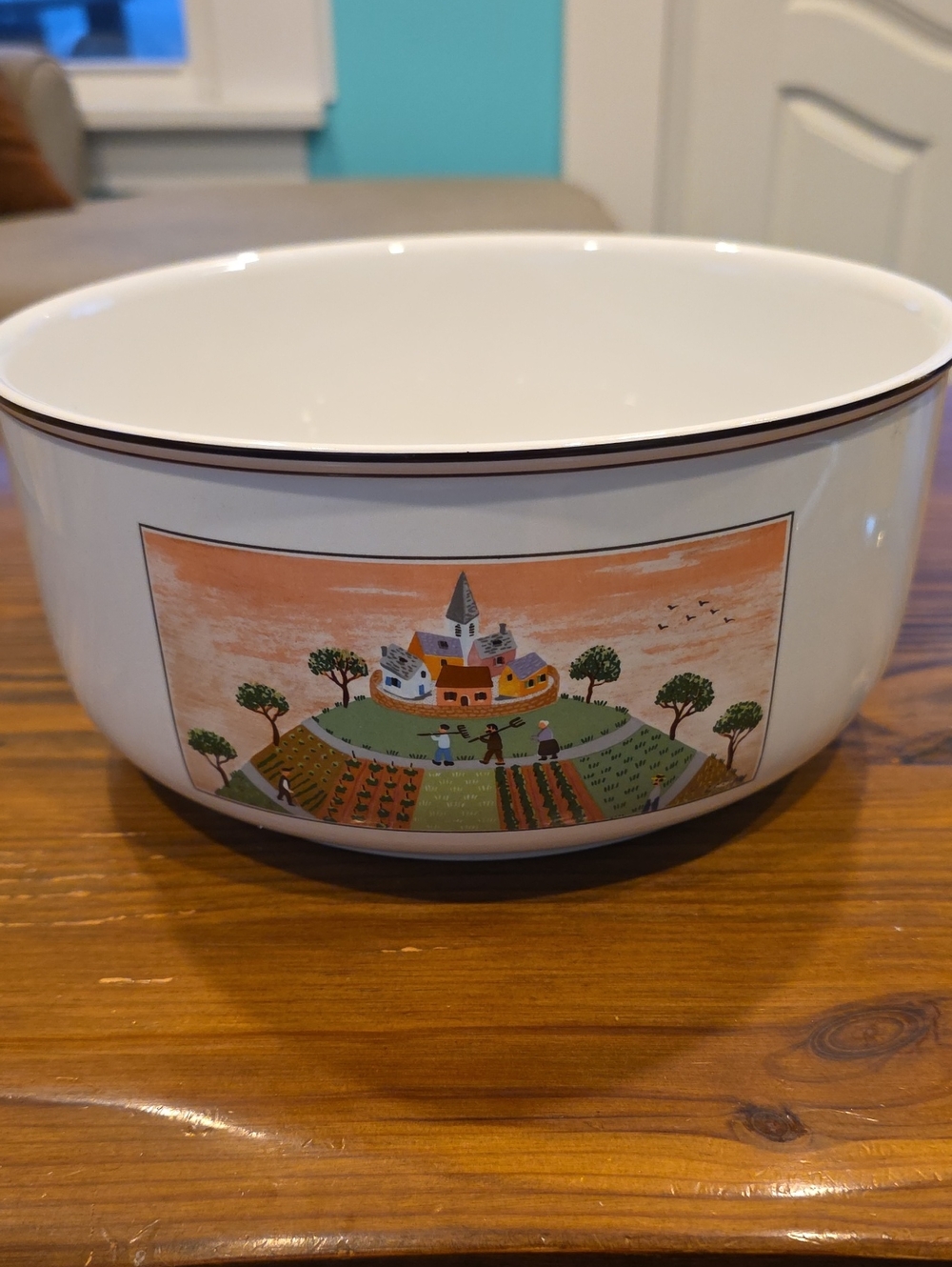 Villeroy & Boch White Porcelain Backstamp Design Naïf